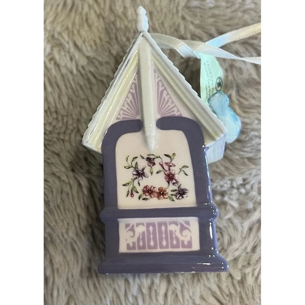 Heirloom Porcelain 1999 Bradford Exchange Birdhouse‎ Daybreak Manor